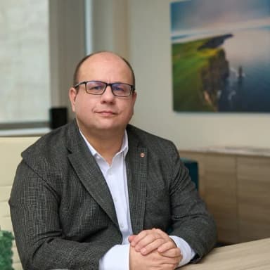 PhDr. Jan Vašek — lektor nákupu