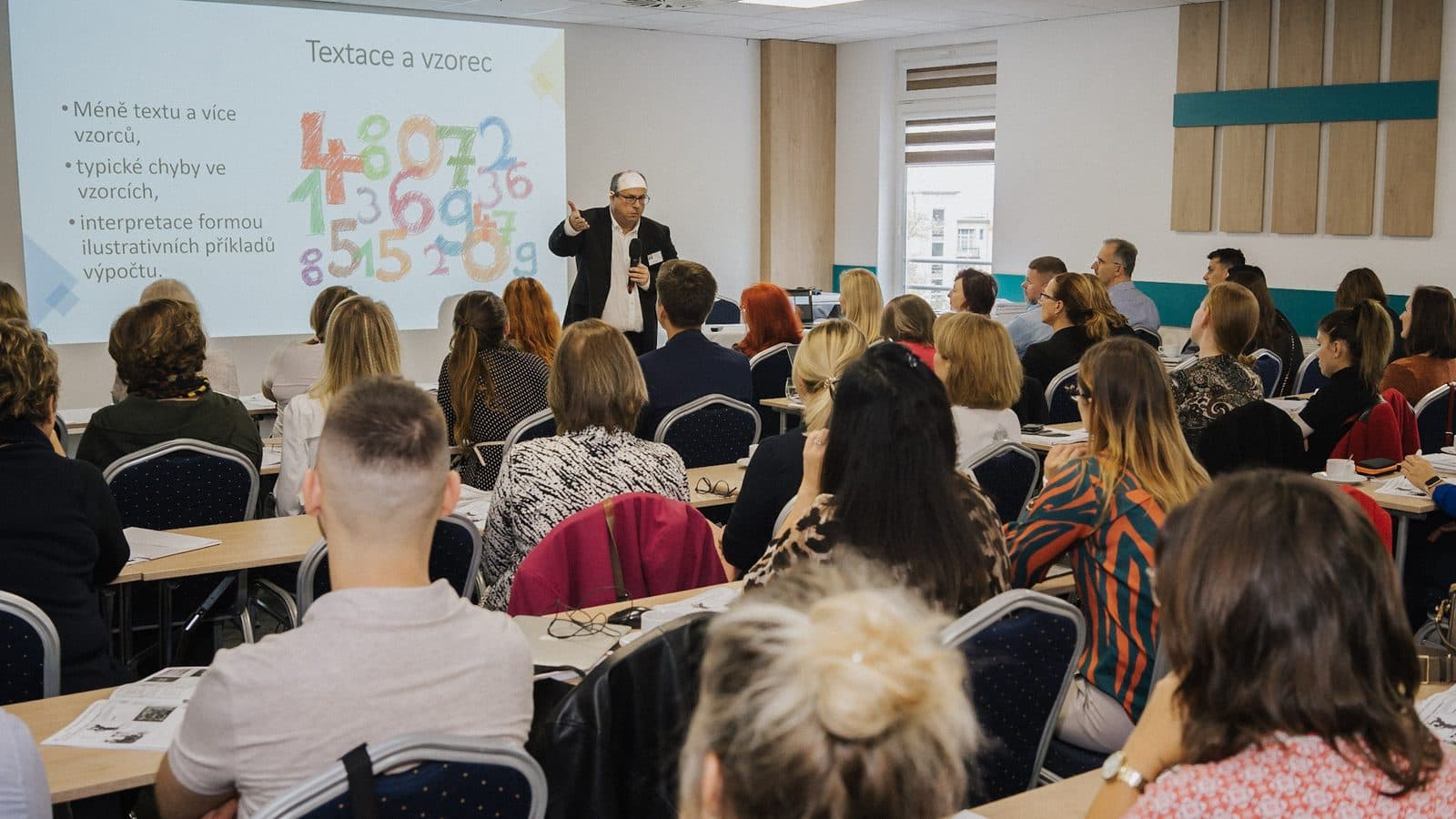 Účastníci školení Nákupní kliniky v sále